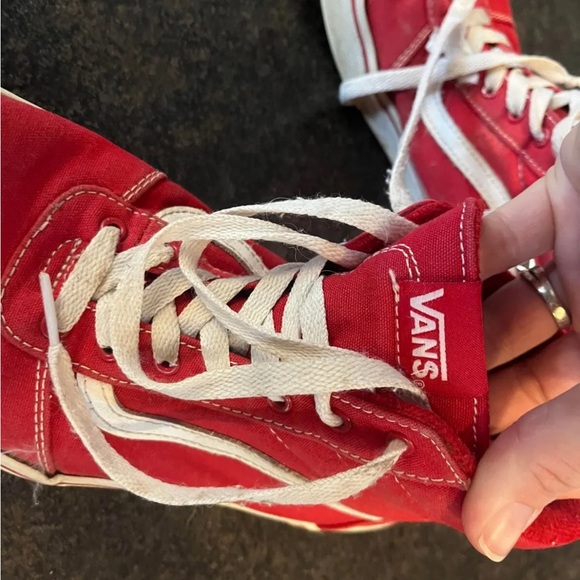 Vans youth size 6 red mid top sneakers - Picture 5 of 5